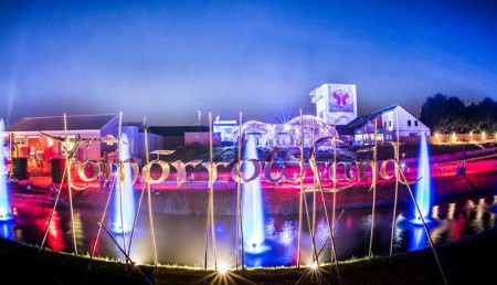 Tomorrowland sign